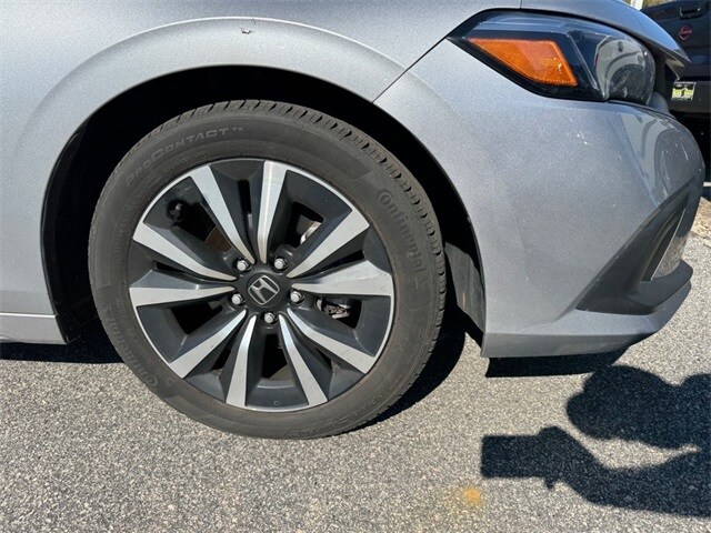 2024 Honda Civic EX-L Hatchback photo 2