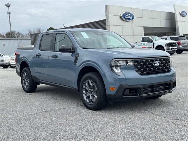2025 Ford Maverick XLT's photo