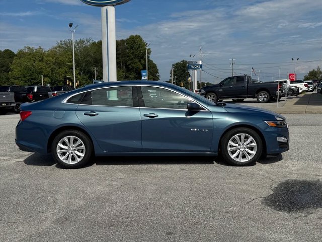 1G1ZD5ST5SF151893