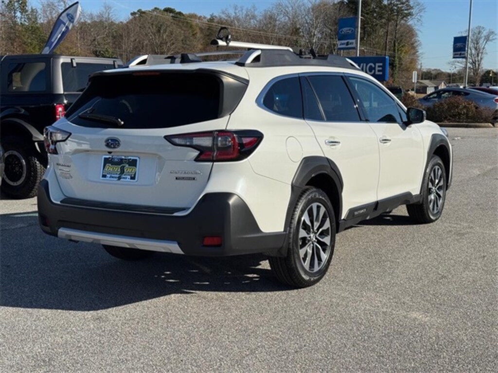 Used 2024 Subaru Outback Touring SUV
