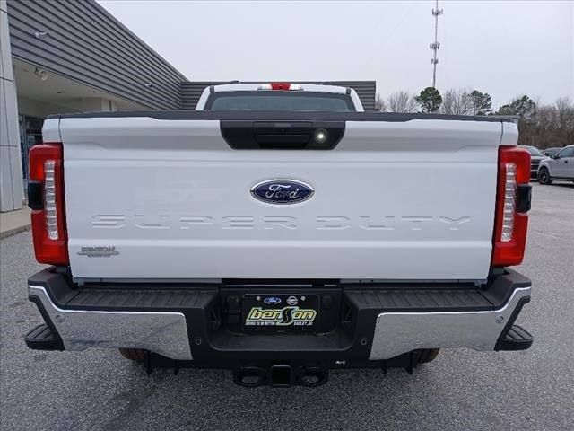 2025 Ford F-250 XL photo 4