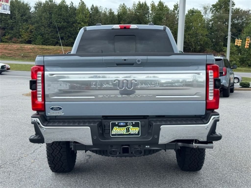 New 2026 Ford F-250 Super Duty King Ranch 4x4 King Ranch Crew Cab 6.8 ft. SB Pickup