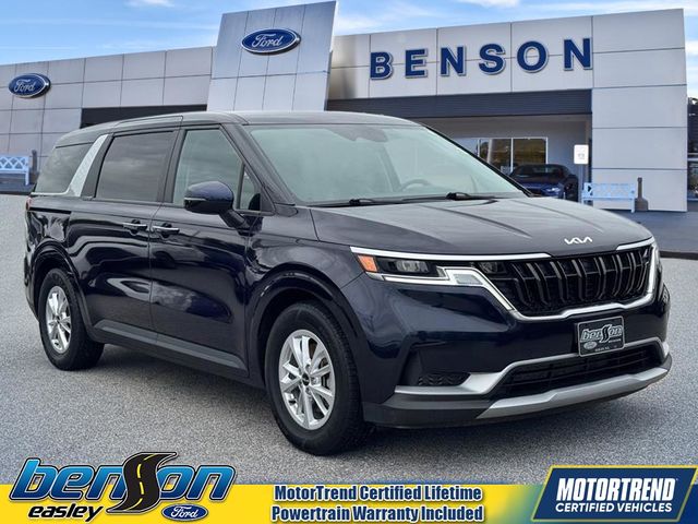 2024 Kia Sedona LX Seat Pkg's photo