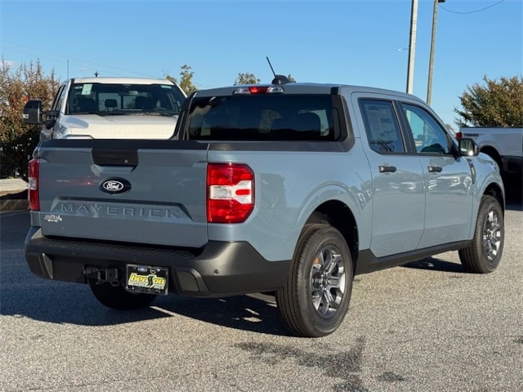 New 2025 Ford Maverick XLT AWD XLT SuperCrew 4.5 ft. SB