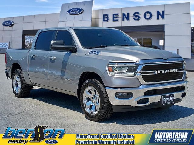 2019 RAM 1500 Big Horn/Lone Star 4x4 Crew Cab 5'7's photo