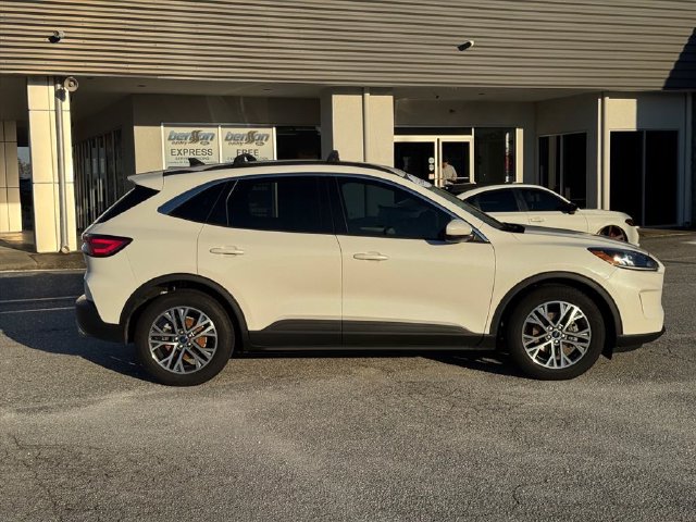 Used 2022 Ford Escape SEL with VIN 1FMCU0H63NUB40209 for sale in Easley, SC