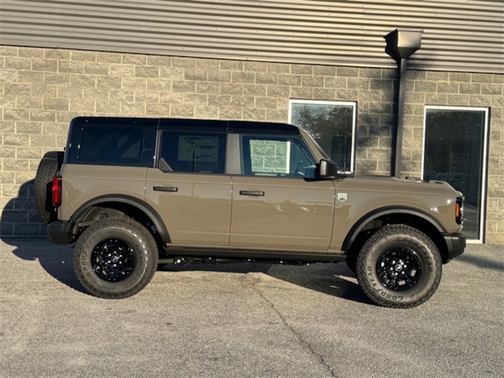 New 2025 Ford Bronco Big Bend 4x4 Big Bend SUV