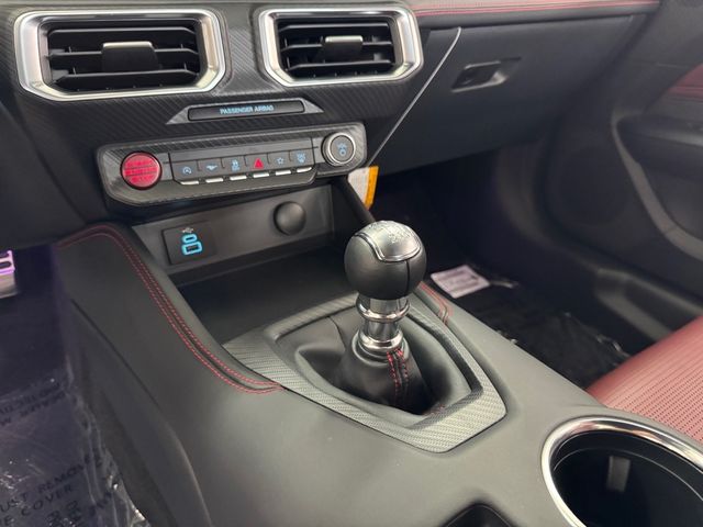 2025 Ford Mustang GT Premium Fastback - Photo 17