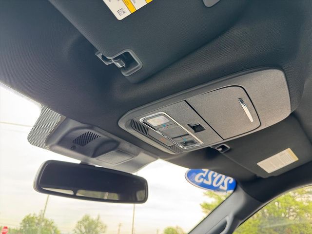 2025 Ford F-150 Lariat - Photo 26
