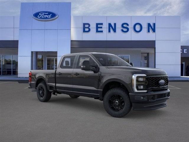 2026 Ford F-250 Super Duty XL's photo