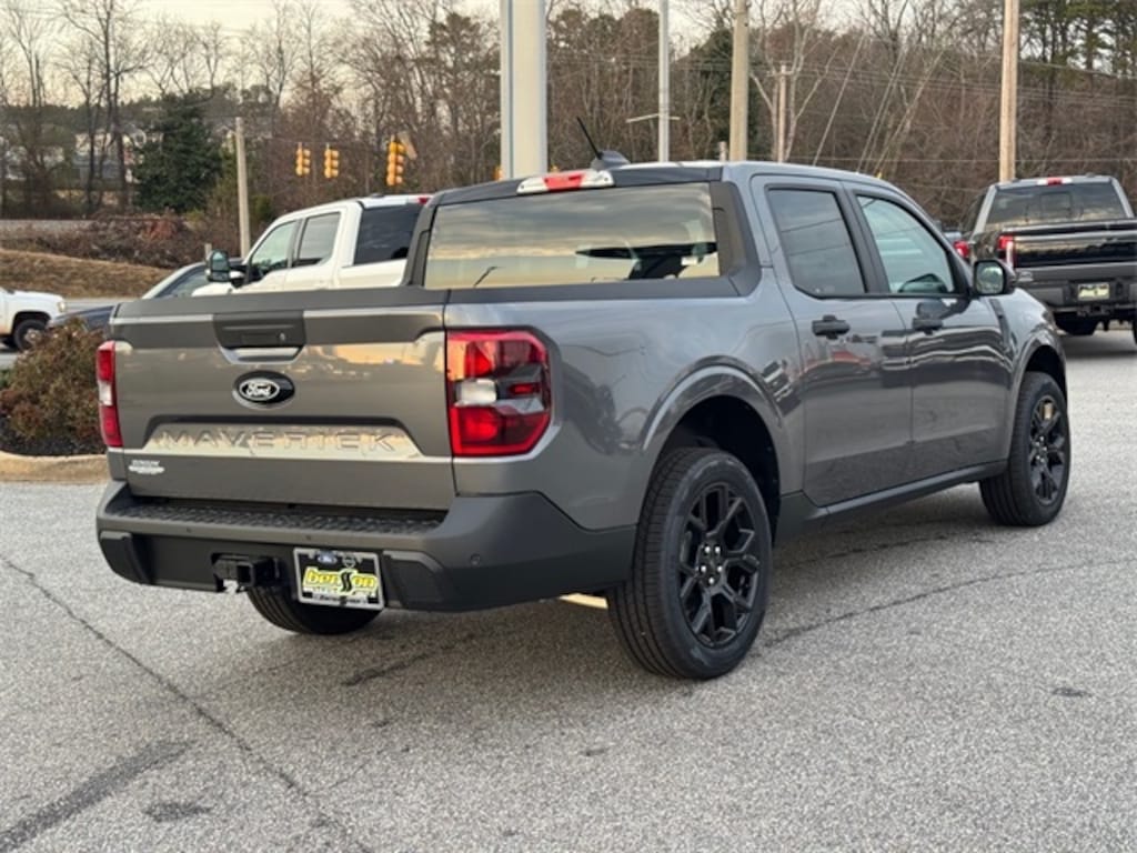 New 2025 Ford Maverick XLT AWD XLT SuperCrew 4.5 ft. SB