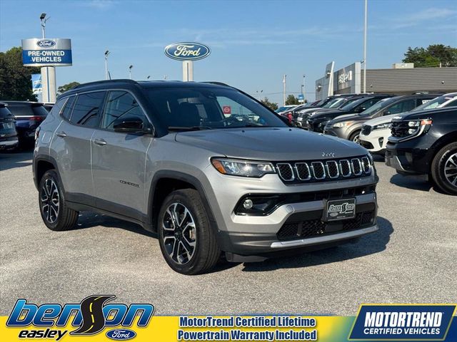 2023 Jeep Compass Limited 4X4's photo