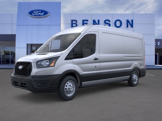 2026 Ford Transit Base's photo
