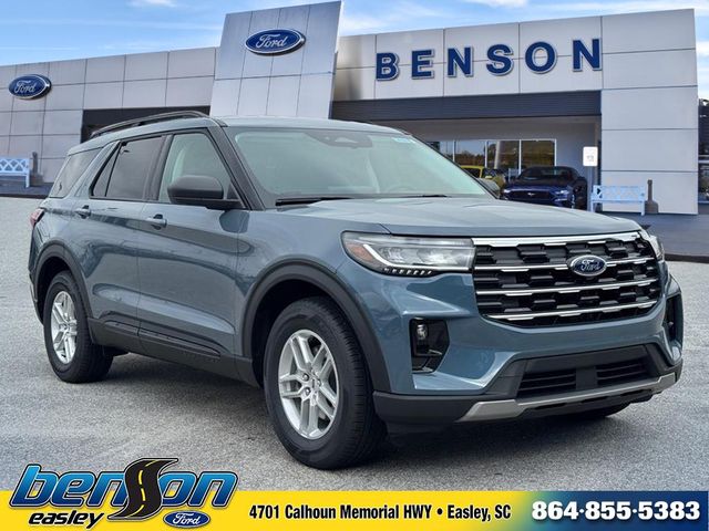 2026 Ford Explorer's photo