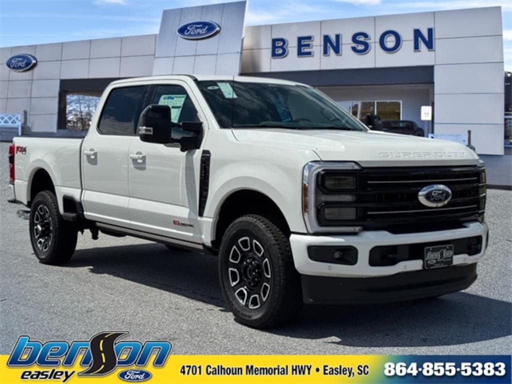 New 2025 Ford F-250 Super Duty Platinum 4x4 Platinum Crew Cab 6.8 ft. SB Pickup