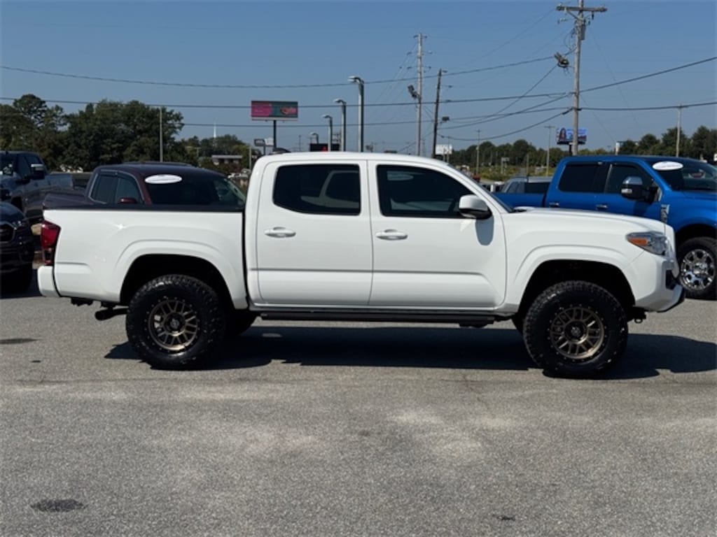 Used 2023 Toyota Tacoma  Truck