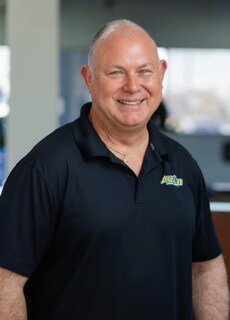 Staff member Anthony from ID_7faad5