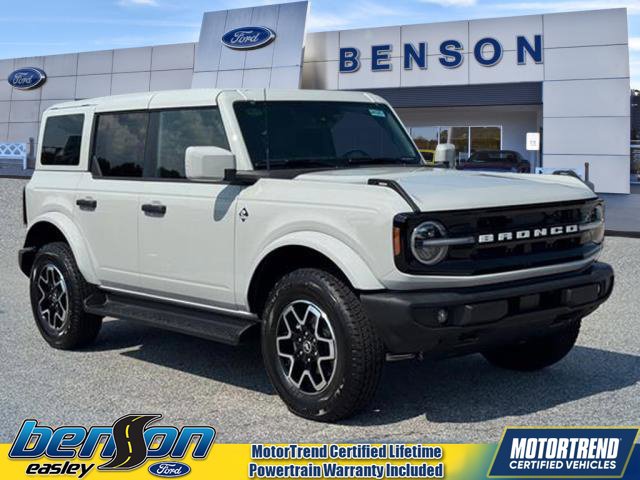 2026 Ford Bronco Outer Banks 4x4 Outer Banks  SUV