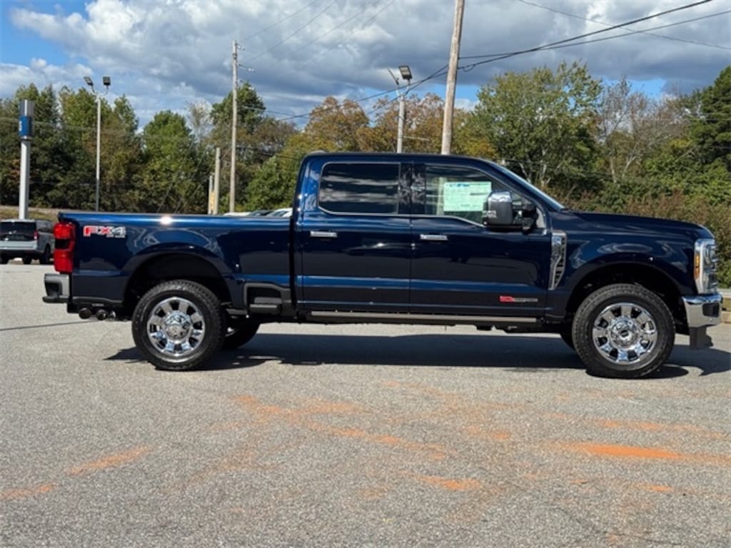 New 2025 Ford F-250 Super Duty King Ranch 4x4 King Ranch Crew Cab 6.8 ft. SB Pickup