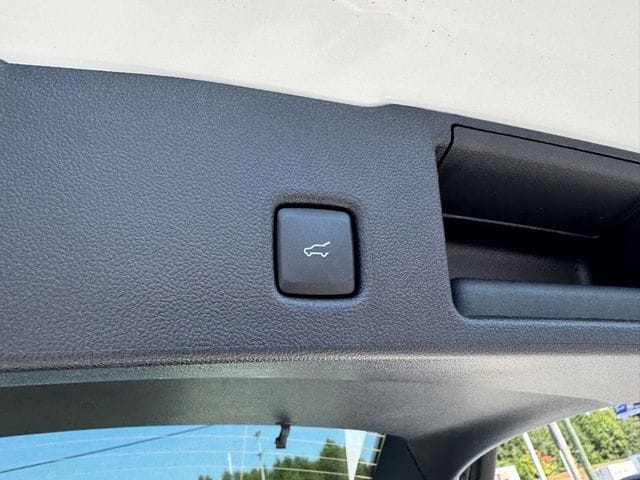 2025 Ford Escape ST-Line Elite - Photo 11
