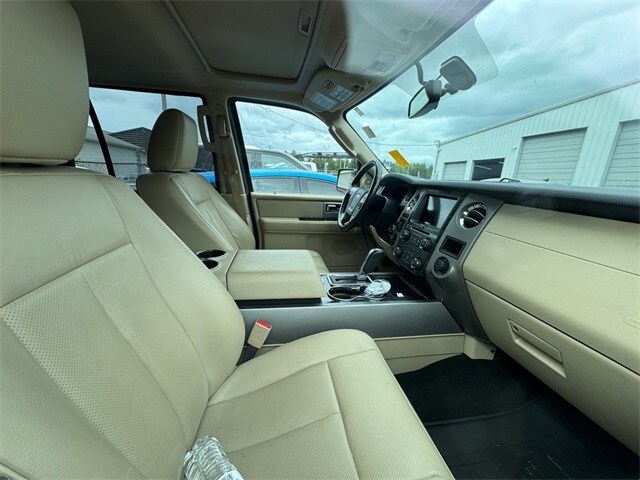 2017 Ford Expedition Limited photo 3
