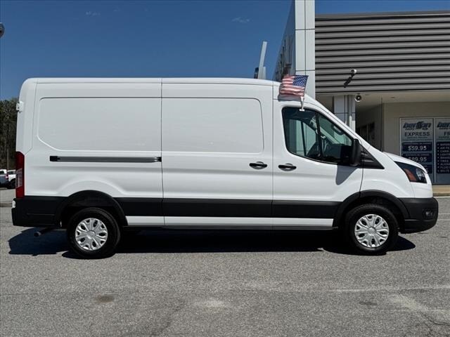 2025 Ford Transit photo 2