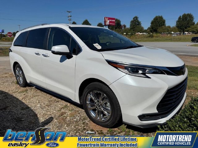 2022 Toyota Sienna