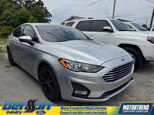 2019 Ford Fusion SE FWD's photo