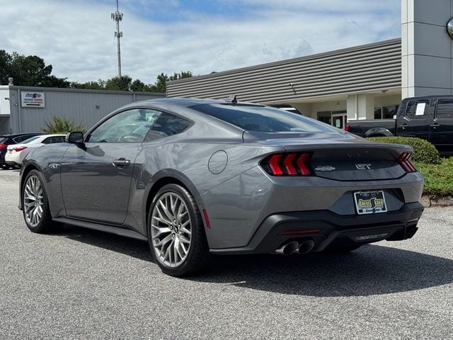 2025 Ford Mustang GT Premium Fastback - Photo 5