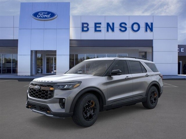 2026 Ford Explorer photo 2