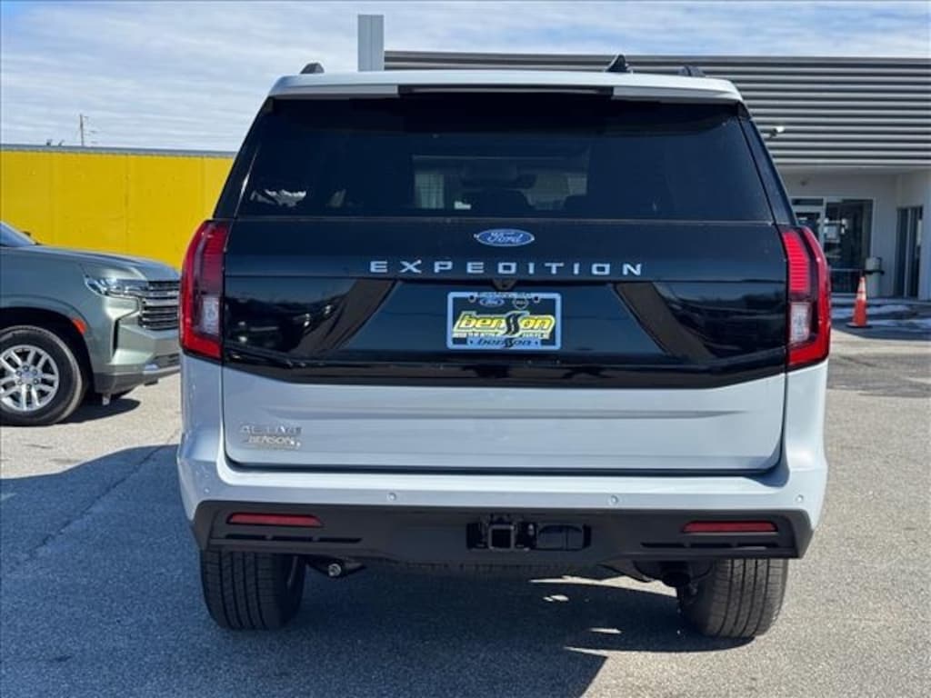 New 2026 Ford Expedition Active 4x2 Active SUV