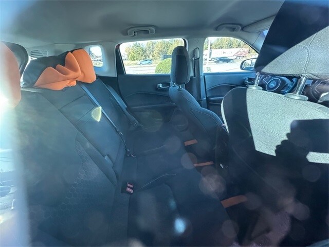 2018 Jeep Compass Sport photo 3