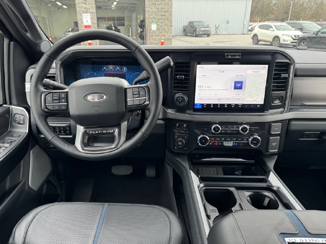 2026 Ford F-250 Super Duty Platinum - Photo 14