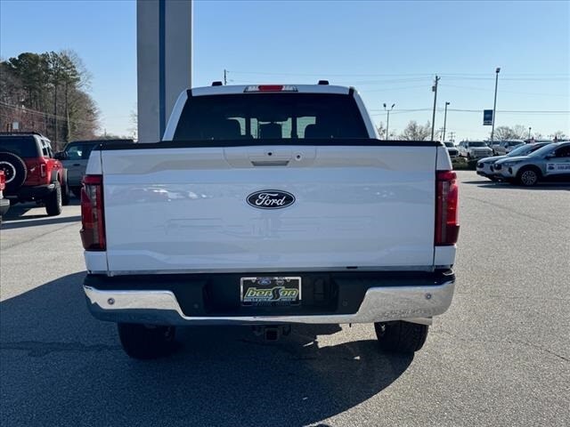 2025 Ford F-150 XLT photo 4