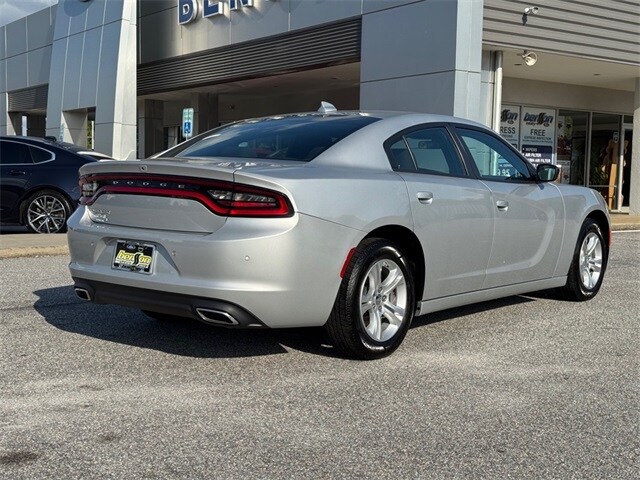 2023 Dodge Charger SXT photo 3