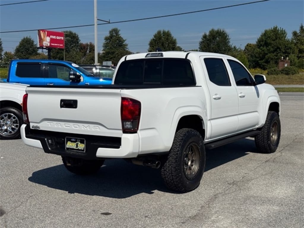 Used 2023 Toyota Tacoma  Truck
