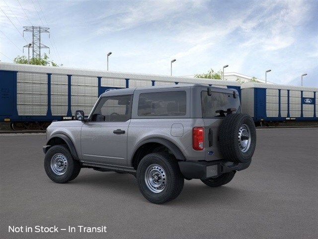 2025 Ford Bronco Base photo 4