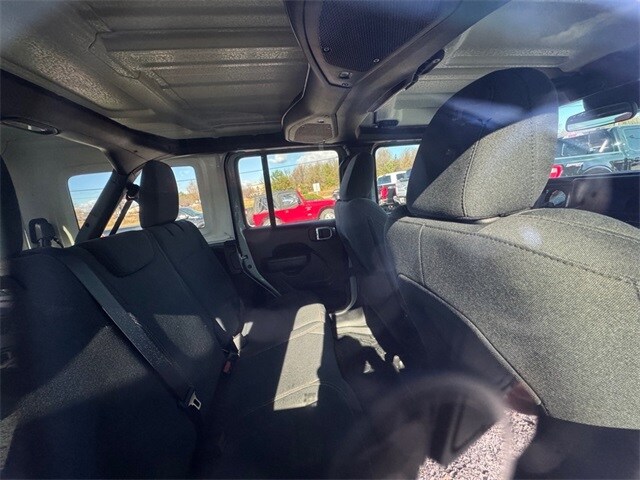 2024 Jeep Wrangler Sport S photo 4