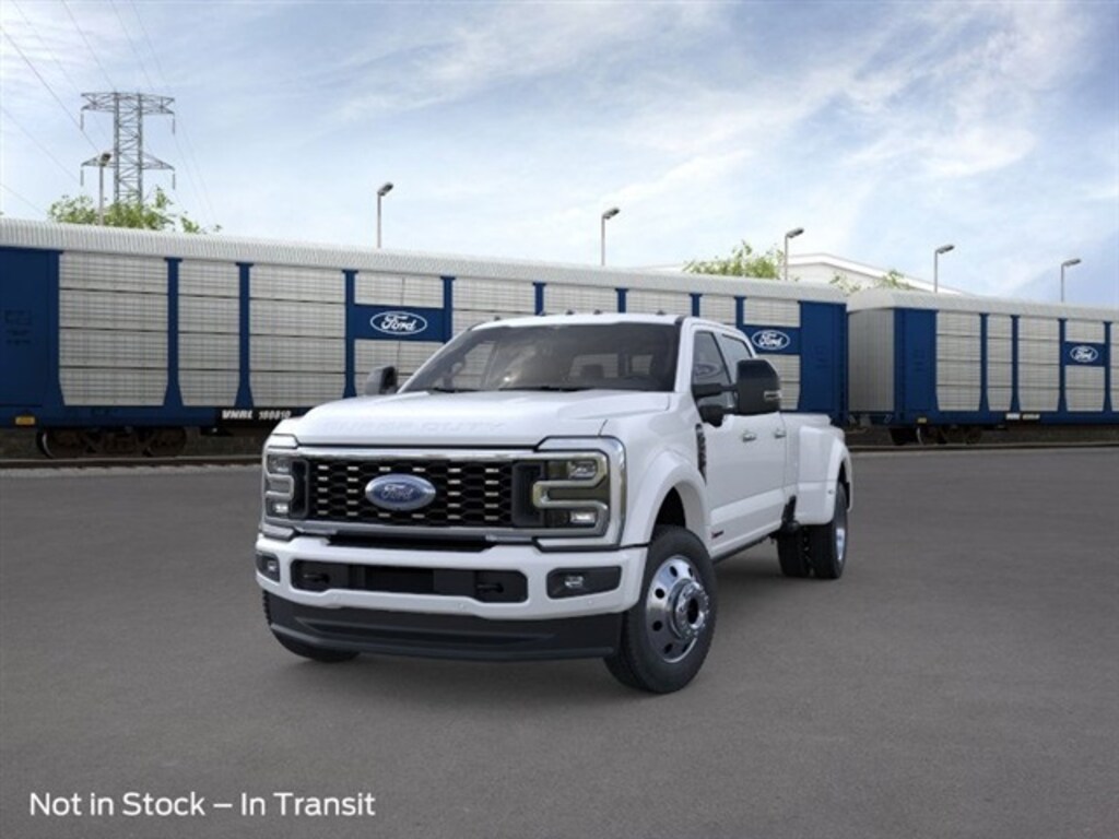 New 2026 Ford F-450 Super Duty Platinum 4x4 Platinum Crew Cab 8 ft. LB DRW Pickup