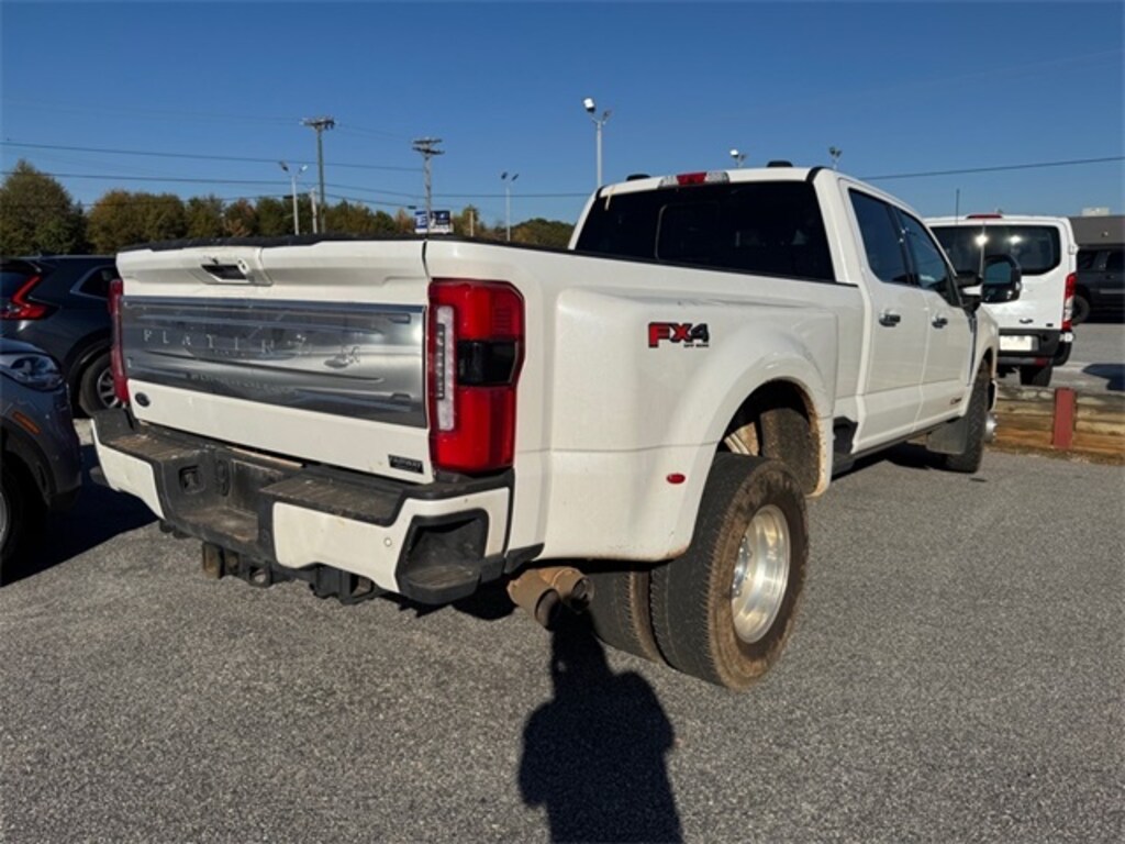 Used 2024 Ford F-350SD Platinum Truck