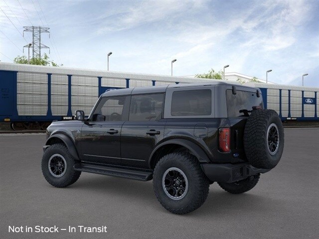 2025 Ford Bronco Outer Banks photo 4