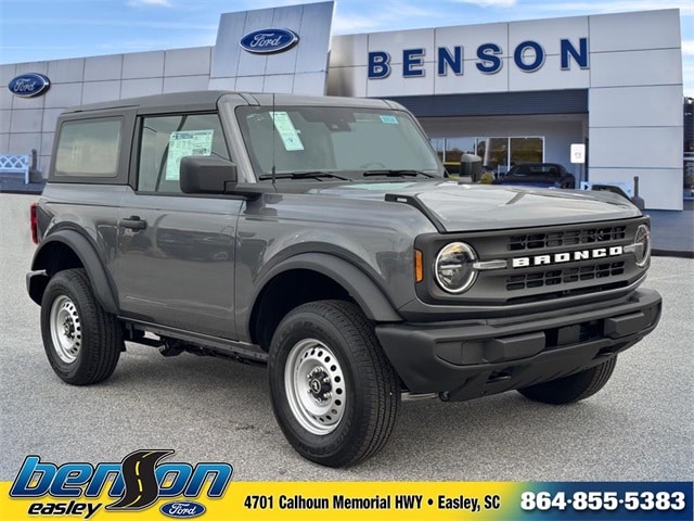 2025 Ford Bronco 2-Door Base's photo