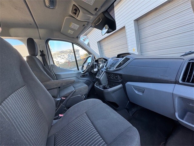 2016 Ford Transit Van photo 3