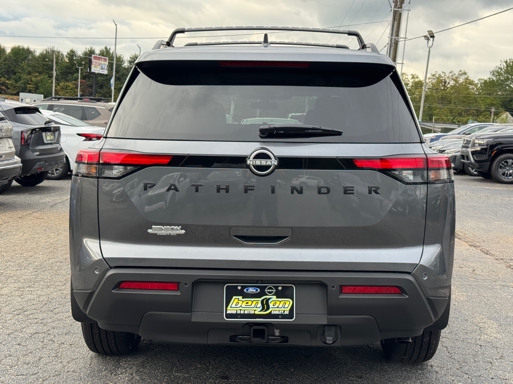 New 2025 Nissan Pathfinder SV SUV