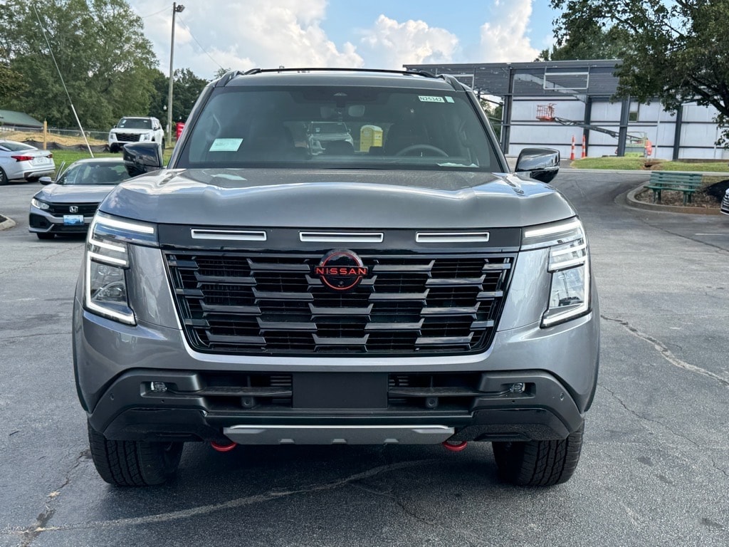 2025 Nissan Armada PRO-4X - Photo 8