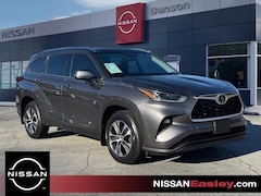 2021 Toyota Highlander XLE SUV