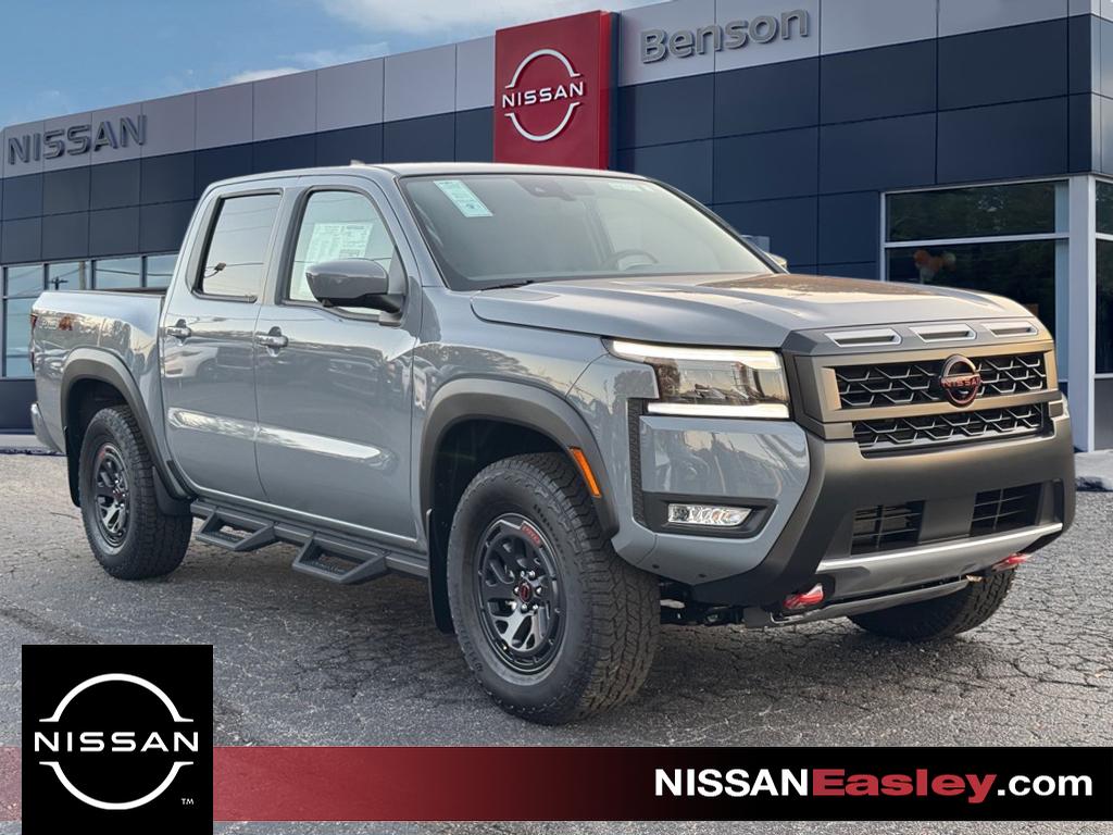 2026 Nissan Frontier PRO-4X's photo