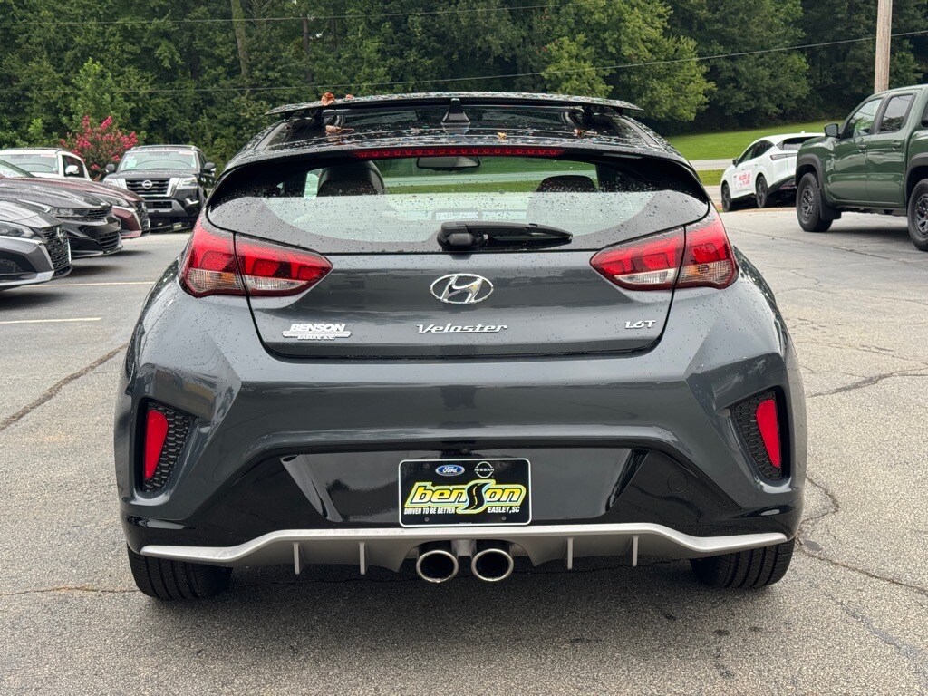2020 Hyundai Veloster Turbo Ultimate photo 4