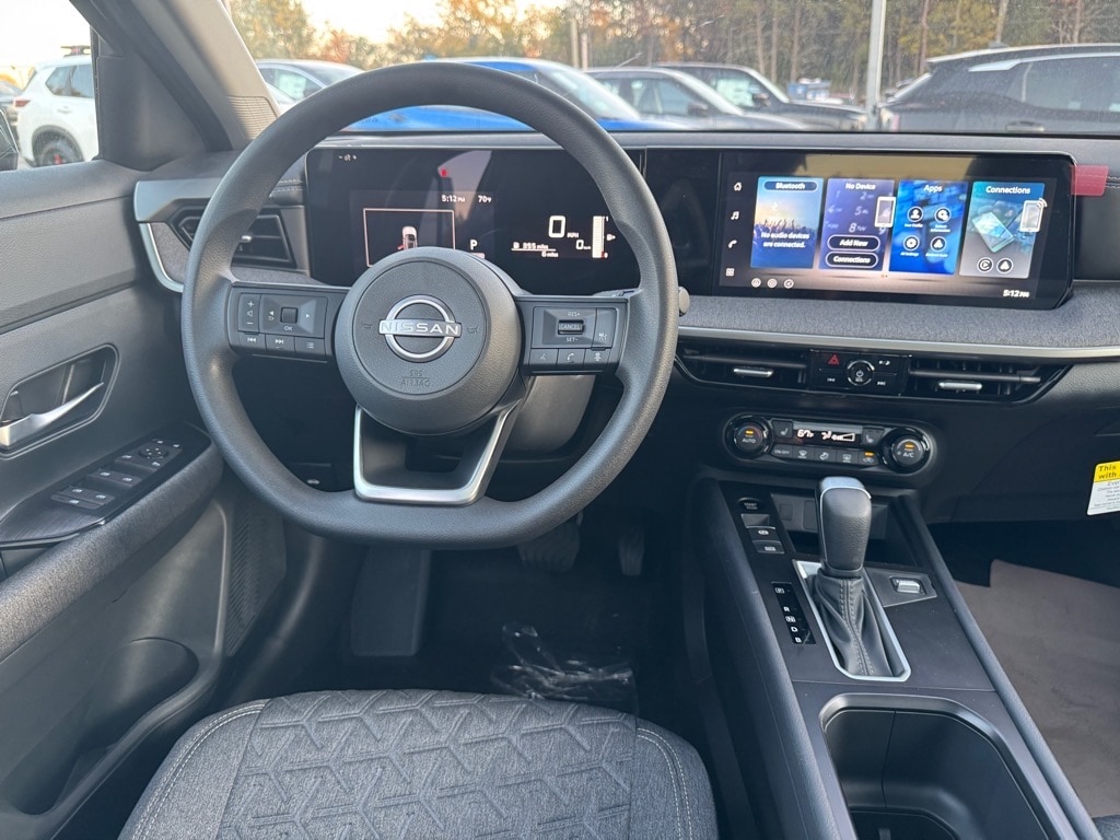 2026 Nissan KICKS SV - Photo 12