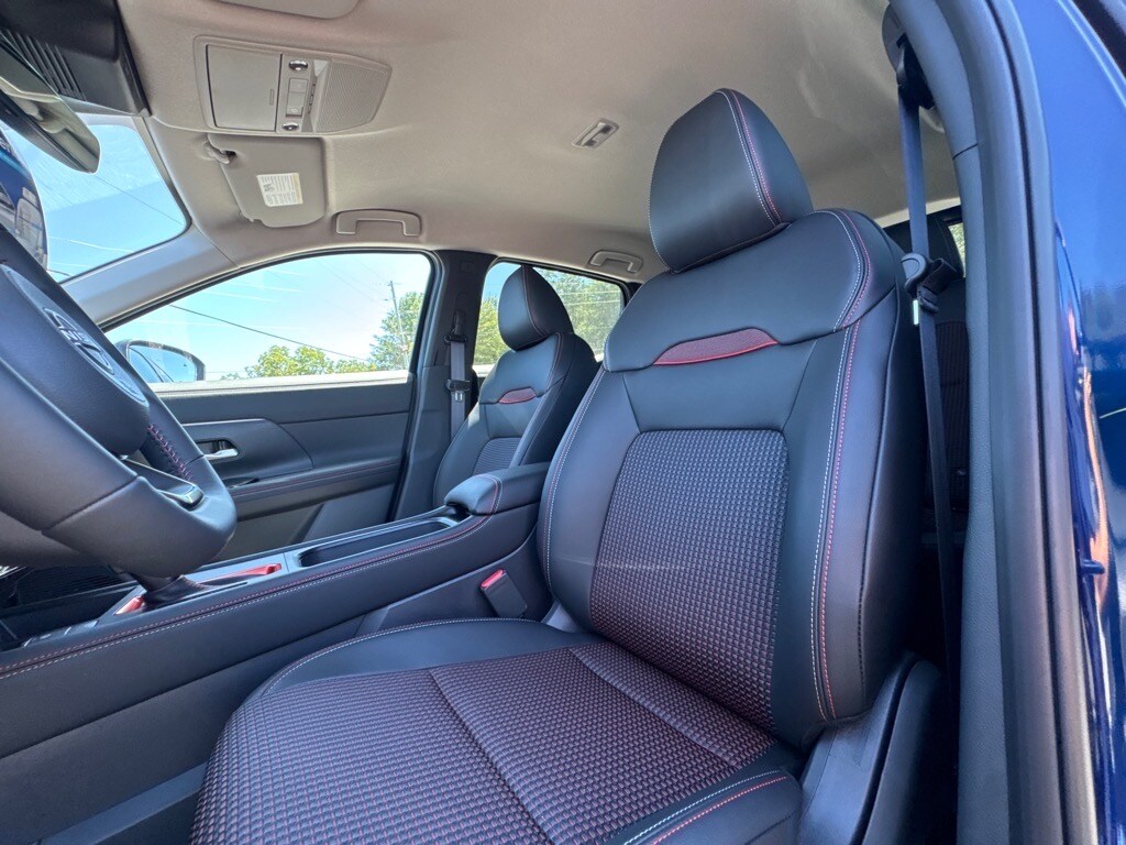 2025 Nissan Kicks SR - Photo 15